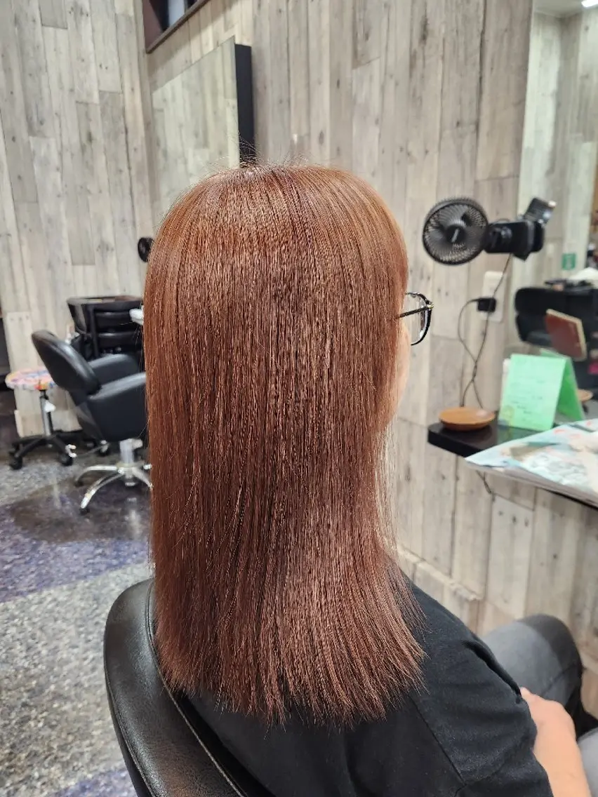 ロング カラー ブラウンカラー ピンクカラー ピンクブラウン カット ヘアカラー ヘッドスパ 岩瀬 未来のヘアスタイル