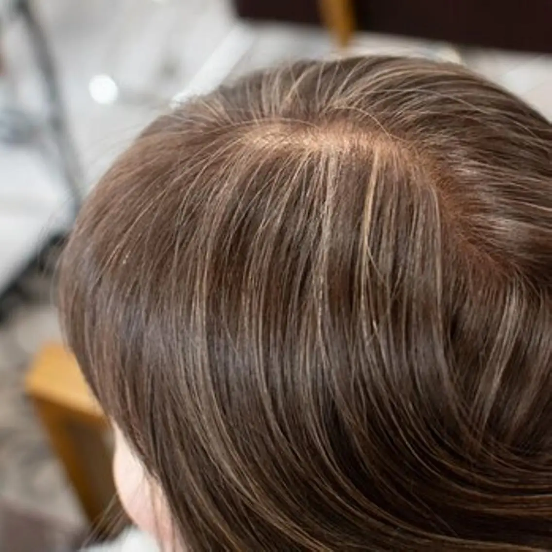 ロング カラー ハイライトカラー ハイライト カット ヘアカラー トリートメント 白髪ぼかしハイライト 【亀有】山本のヘアスタイル