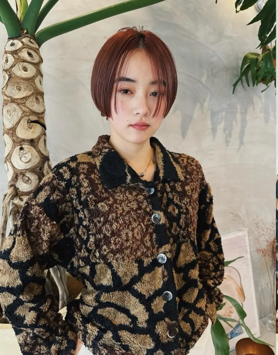 ショート カラー momona english okのヘアスタイル