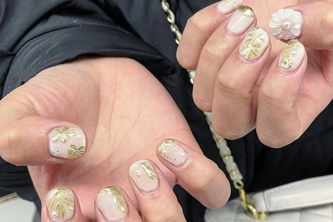 ネイル ハンドネイル 大阪福島韓国束感まつ げ Sayaka🤍のマツエク・マツパデザイン