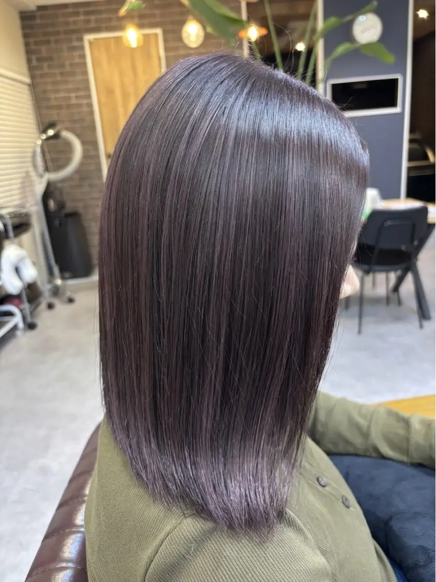 ミディアム カラー ハイライトカラー ラベンダーカラー ハイライト ヘアカラー ✨髪質改善カラー✨ ストレート☔脇田のヘアスタイル