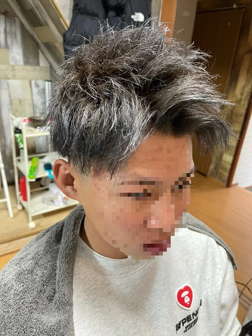 ショート カラー メンズ メンズハイライト ハイライトカラー ハイライト カット ヘアカラー トリートメント メンズ特化型/永井 友貴のヘアスタイル