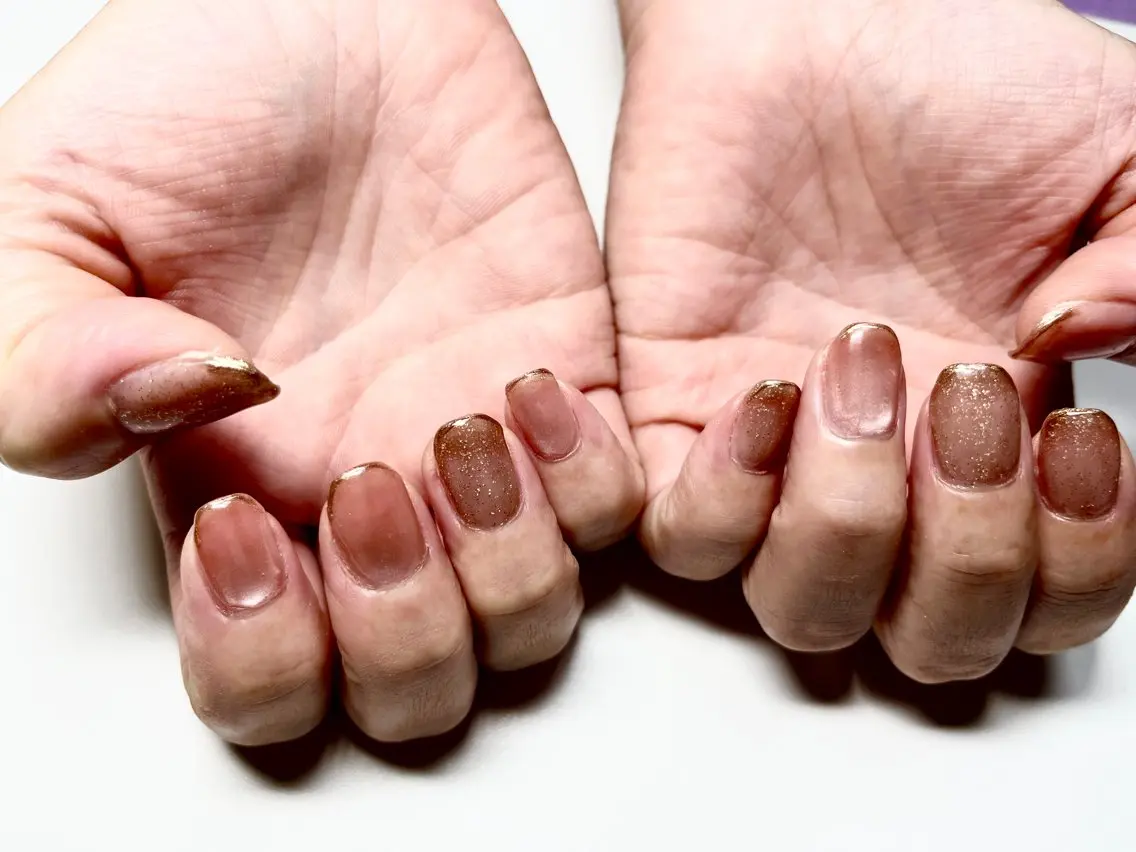 ネイル NAIL E + ROOMのネイルデザイン