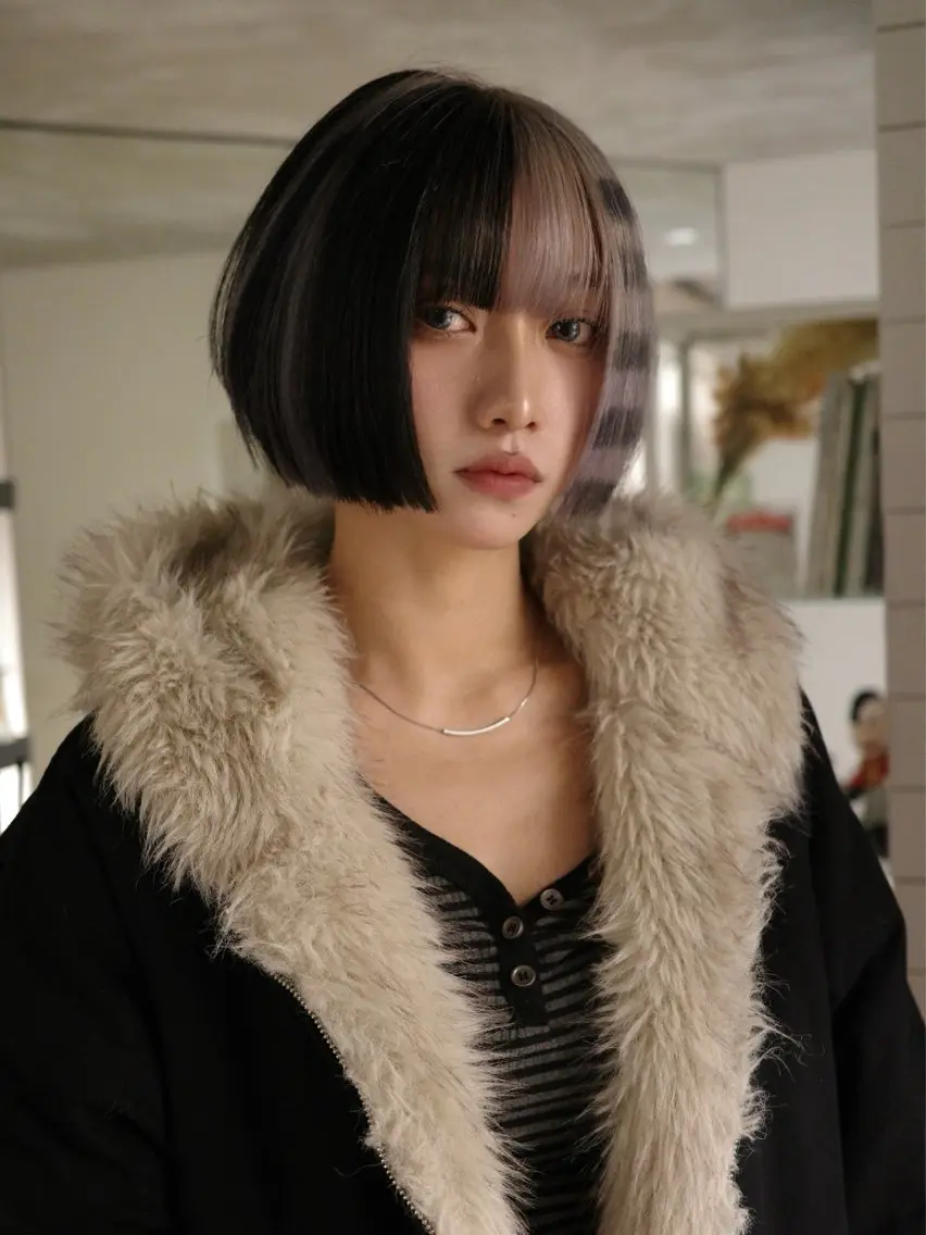 ミディアム カラー カット ヘアカラー イツク ⚡️ ルーツ/ハイトーンのヘアスタイル