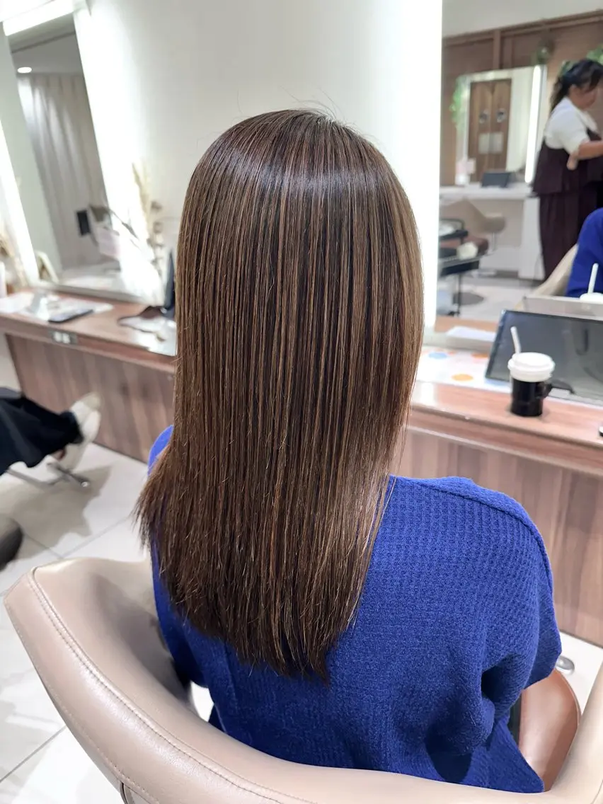 ミディアム ハイライト カット ヘアカラー 安井　昴 💫ブリーチ縮毛矯正のヘアスタイル