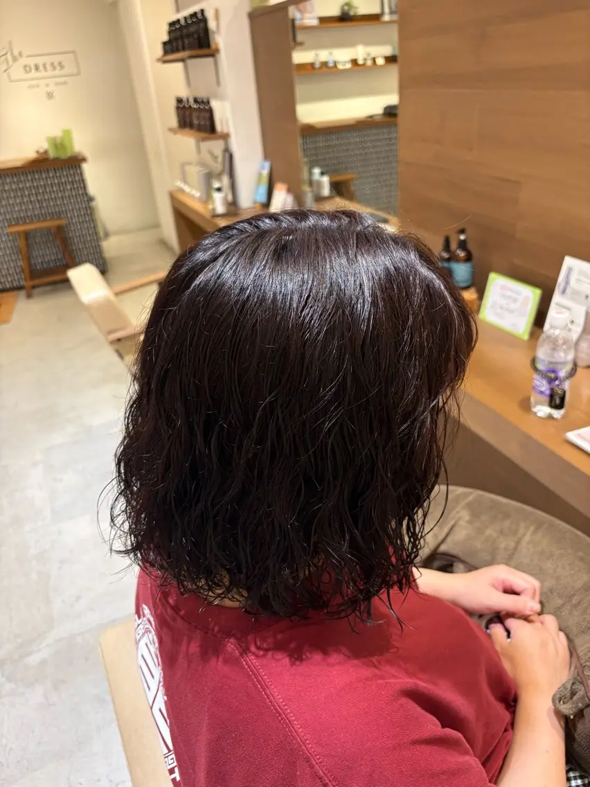 ミディアム 藤本 梨那のヘアスタイル