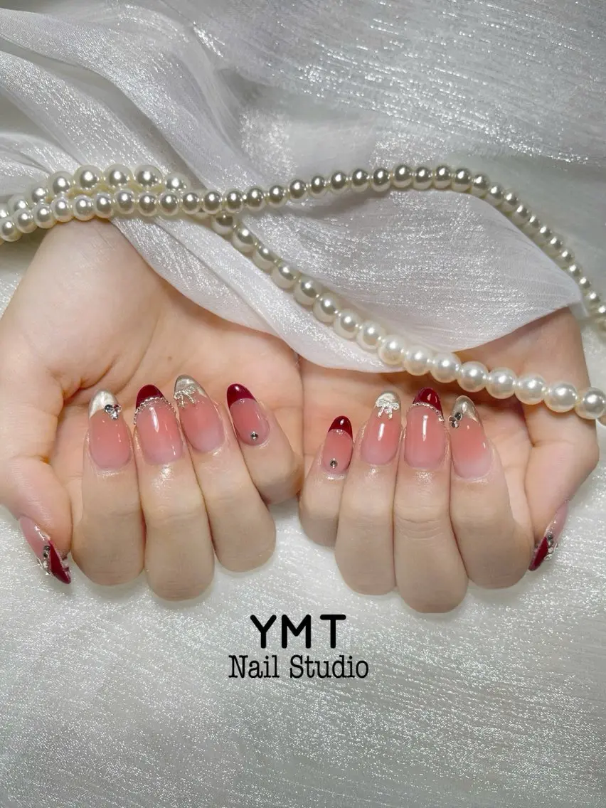 ネイル 長さ出し フットネイル ジェルネイル 韓国ネイル マグネットネイル ハンドネイル YMT NailStudioのネイルデザイン