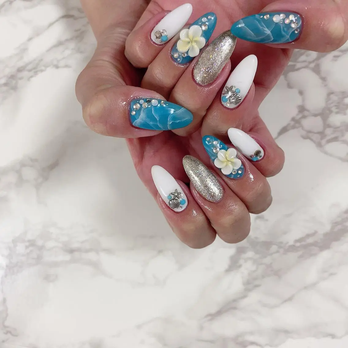 ネイル ハンドネイル SOL NAILのネイルデザイン