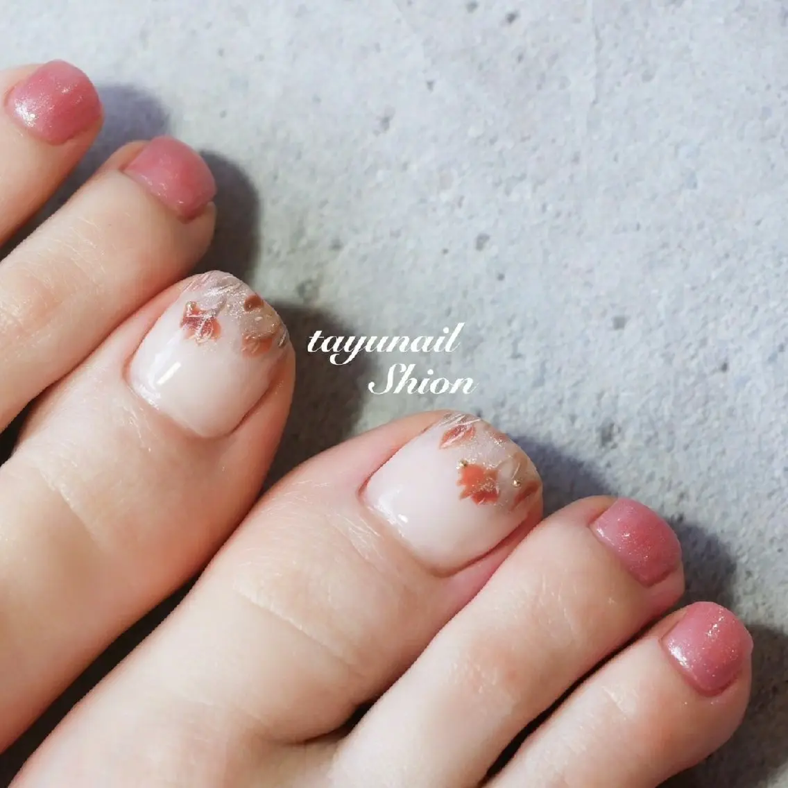 ネイル フラワーネイル フットネイル ジェルネイル ニュアンスネイル パラジェル ネイルサロン 【たゆnail】のネイルデザイン