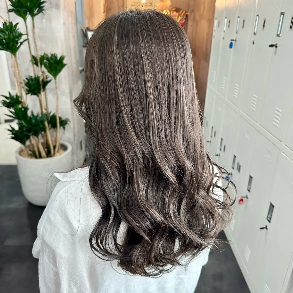 ロング カラー ヘアカラー 枚方 tomee 🦋南部 しほ🦋のヘアスタイル