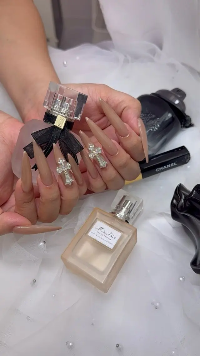 ネイル LEMON NAIL FUK(博多駅前)のネイルデザイン