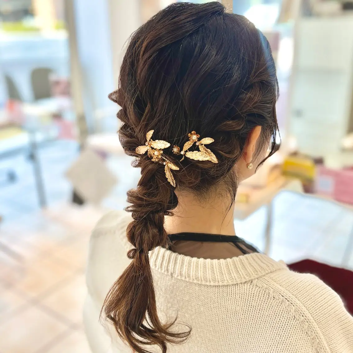 セミロング ヘアアレンジ ヘアセット ブリーチ/ヘアセット 【𝙍𝙞𝙣𝙤】のヘアスタイル