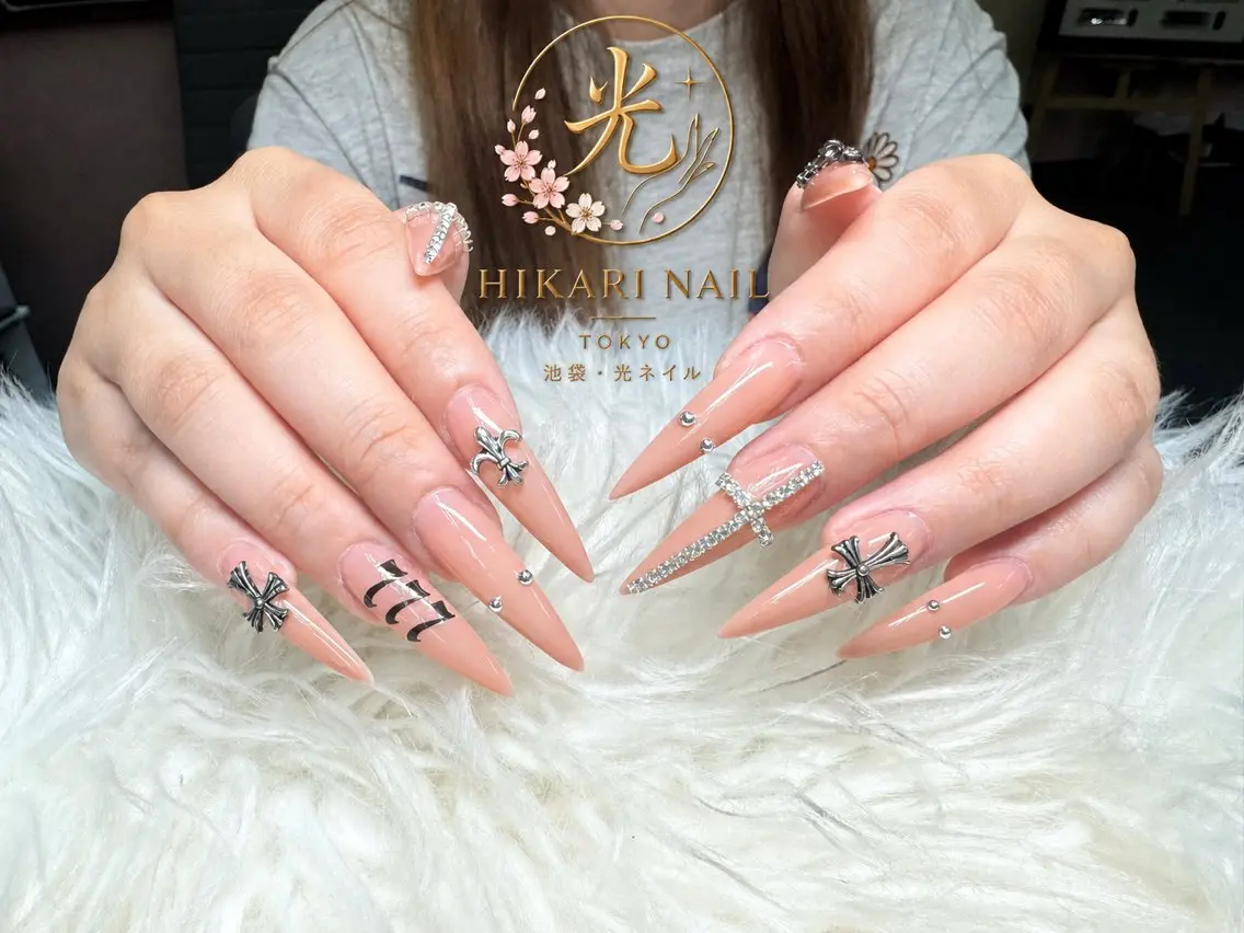 ネイル HikariNail Ikebukuroのネイルデザイン