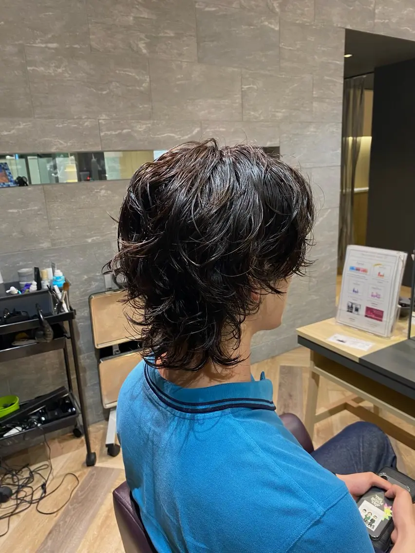 パーマ メンズ メンズパーマ メンズウルフカット ウルフカット カット パーマ Yamada Ami🪐のヘアスタイル