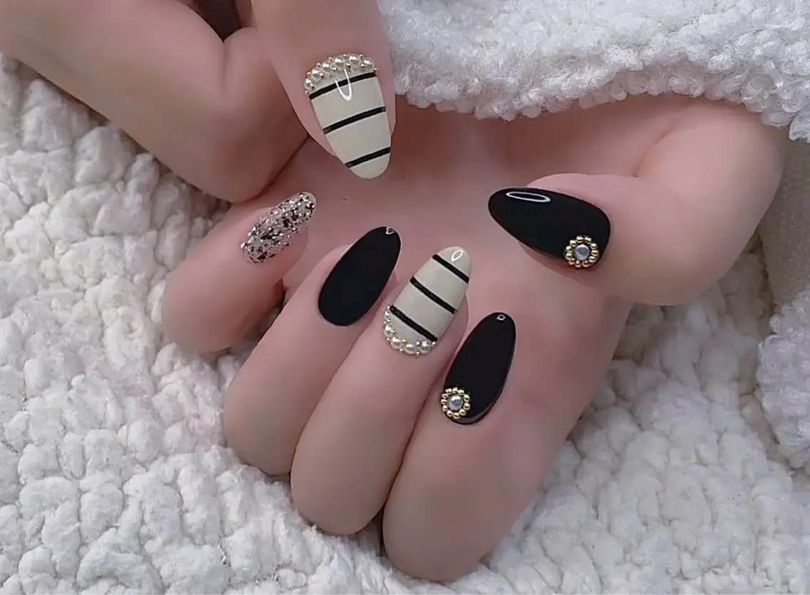 ネイル Hello Nailのネイルデザイン