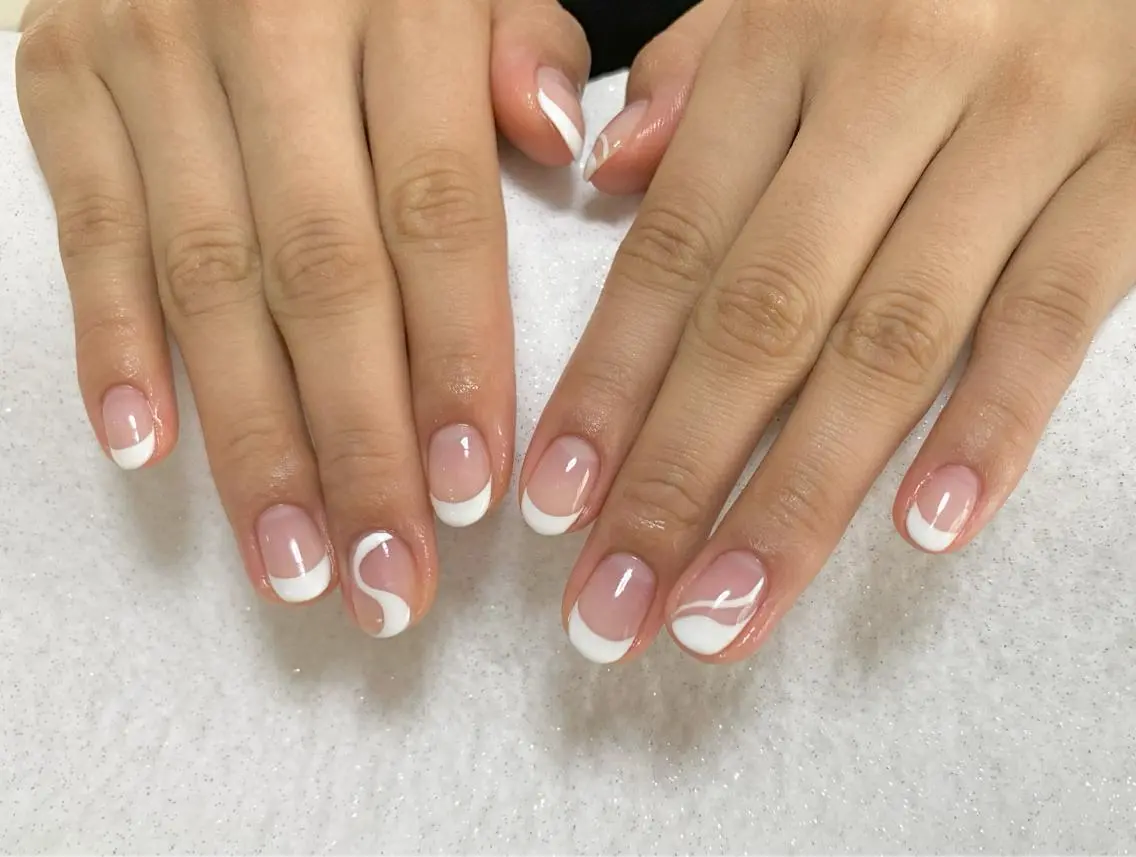ネイル ハンドネイル 手塚 里奈のネイルデザイン