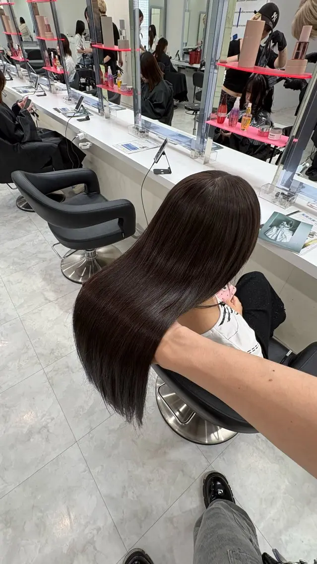 ロング 縮毛矯正 野口 楓華のヘアスタイル