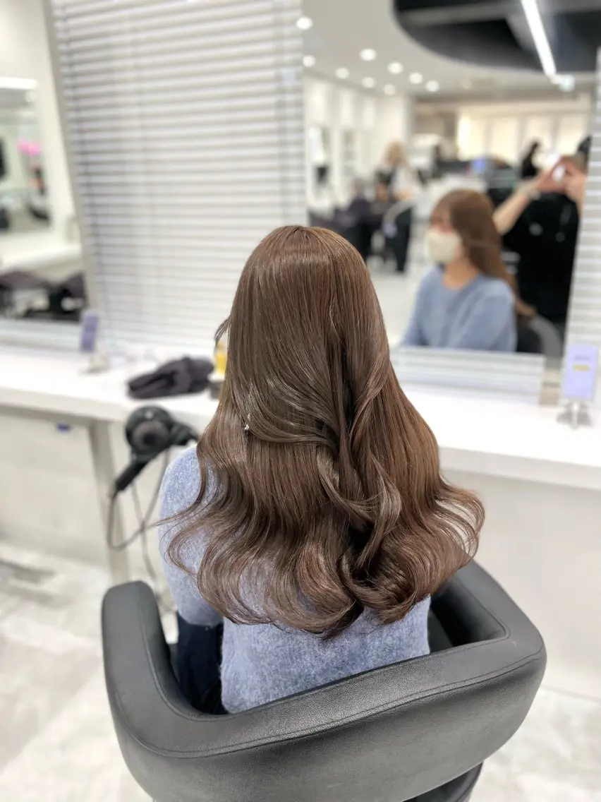 ロング ヘアカラー トリートメント ヘッドスパ 淡色カラー 🫧NAOYA 🫧のヘアスタイル