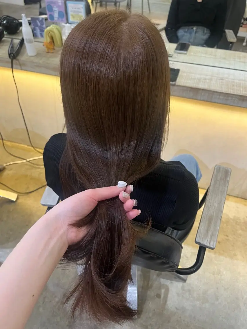 ミディアム カット ヘアカラー トリートメント 小顔カット/韓国 カラー🌙shikiのヘアスタイル