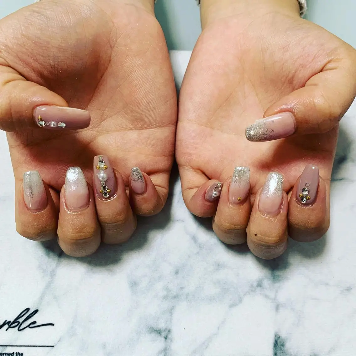 ネイル シンプルネイル 🌙🫧CHARME (RUKA)🦋🫧のネイルデザイン