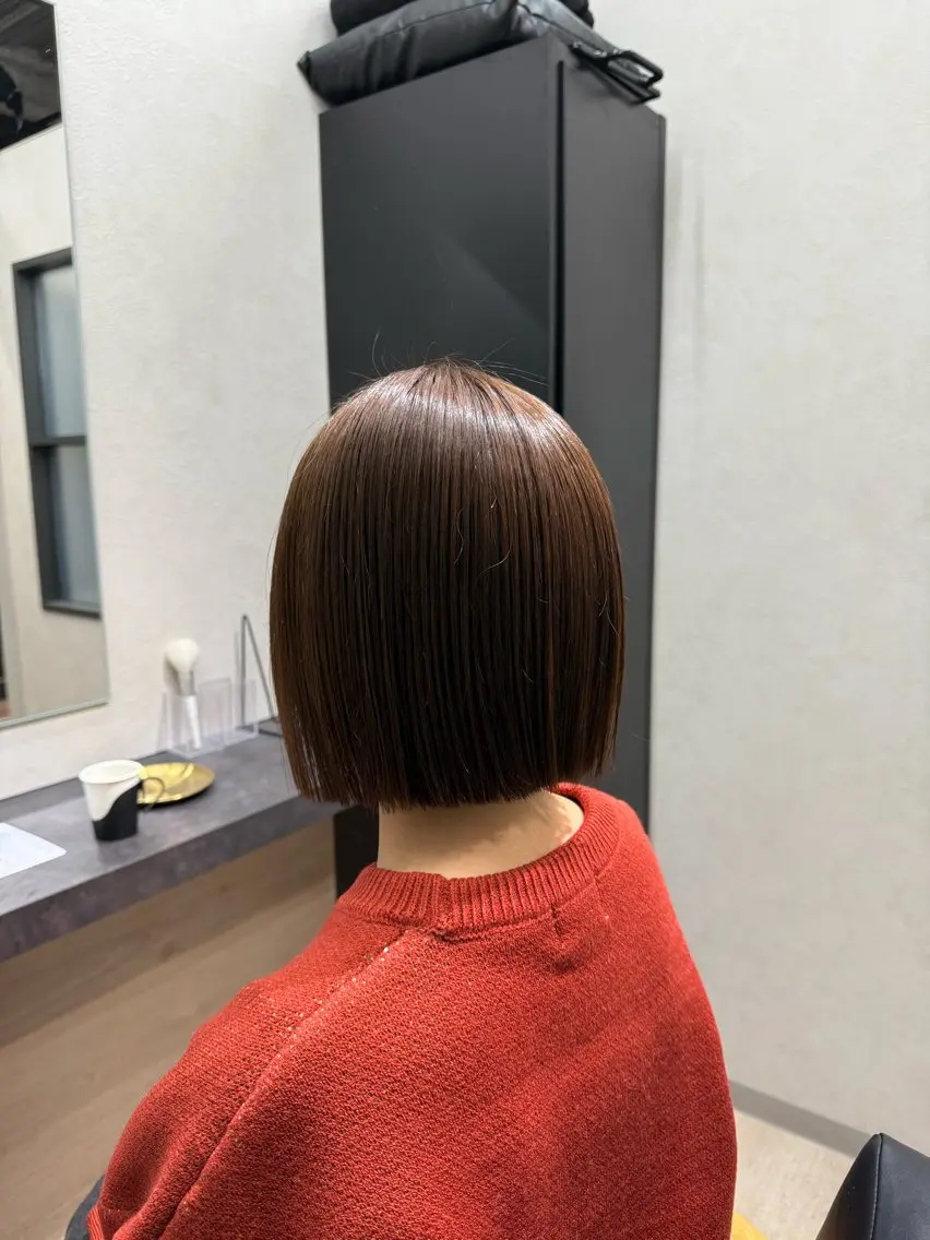 ショート カラー ブリーチ カット ヘアカラー トリートメント 有田裕真 【ブリーチカラー】のヘアスタイル