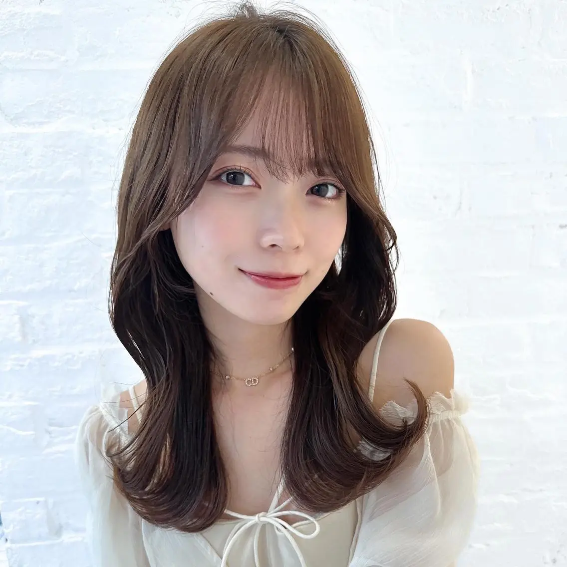 セミロング カラー ベージュカラー ブラウンカラー ブラウンベージュ くびれヘア 顔まわりレイヤー 顔周り/くびれヘア 韓国ヘア💕風間るなのヘアスタイル