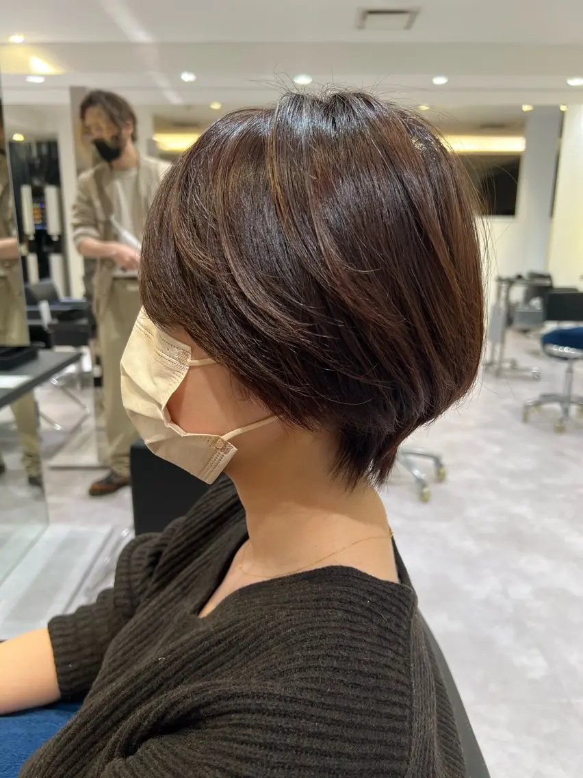ショート カラー ベージュカラー ピンクカラー ピンクベージュ 【表参道】小顔ショー ト /丸みボブ/荒砂のヘアスタイル