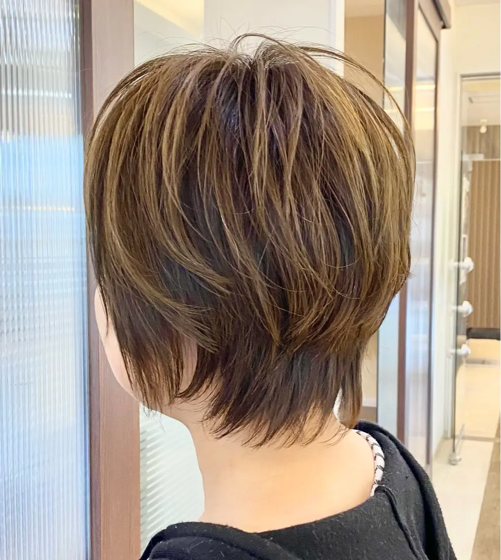 ショート ショートボブ ボブ ショートヘア ウルフカット カット 鈴木 千恵子のヘアスタイル