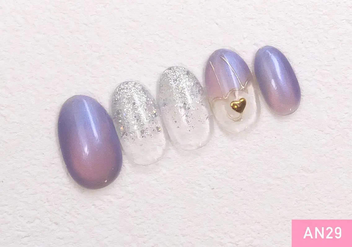 ネイル シルバー 💎池袋 Nailのネイルデザイン
