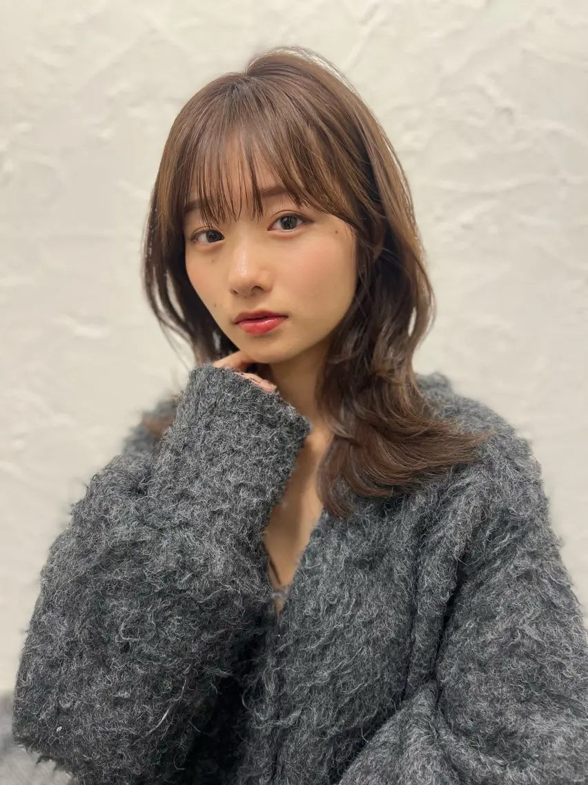 セミロング Neolive susu🦋中野ゆかのヘアスタイル