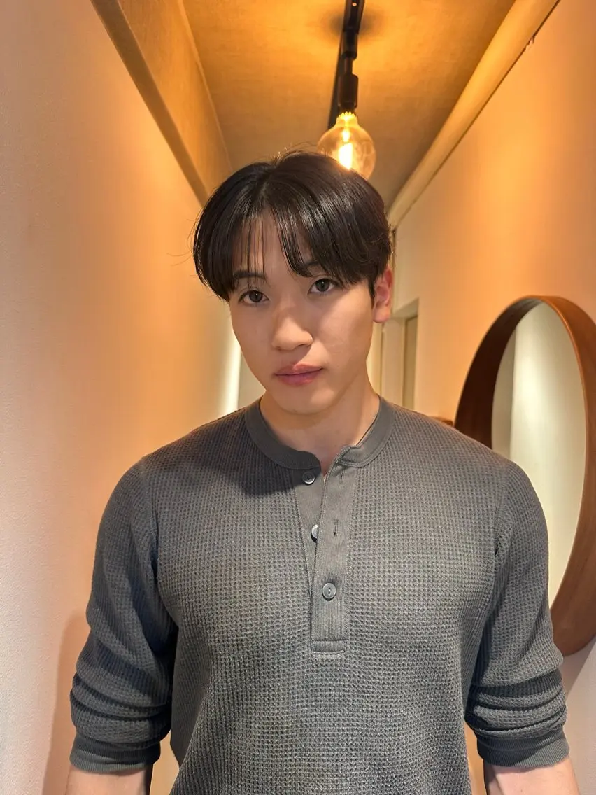 パーマ メンズ ダウンパーマ メンズパーマ ストレートパーマ 室井 宙のヘアスタイル