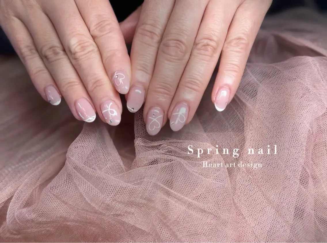 ネイル 🫧Lua.nail 🍒emuのネイルデザイン