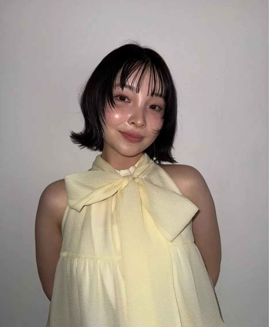 ショート カット ヘアカラー トリートメント 神戸レイヤーカット 顔周り／骨格診断のヘアスタイル