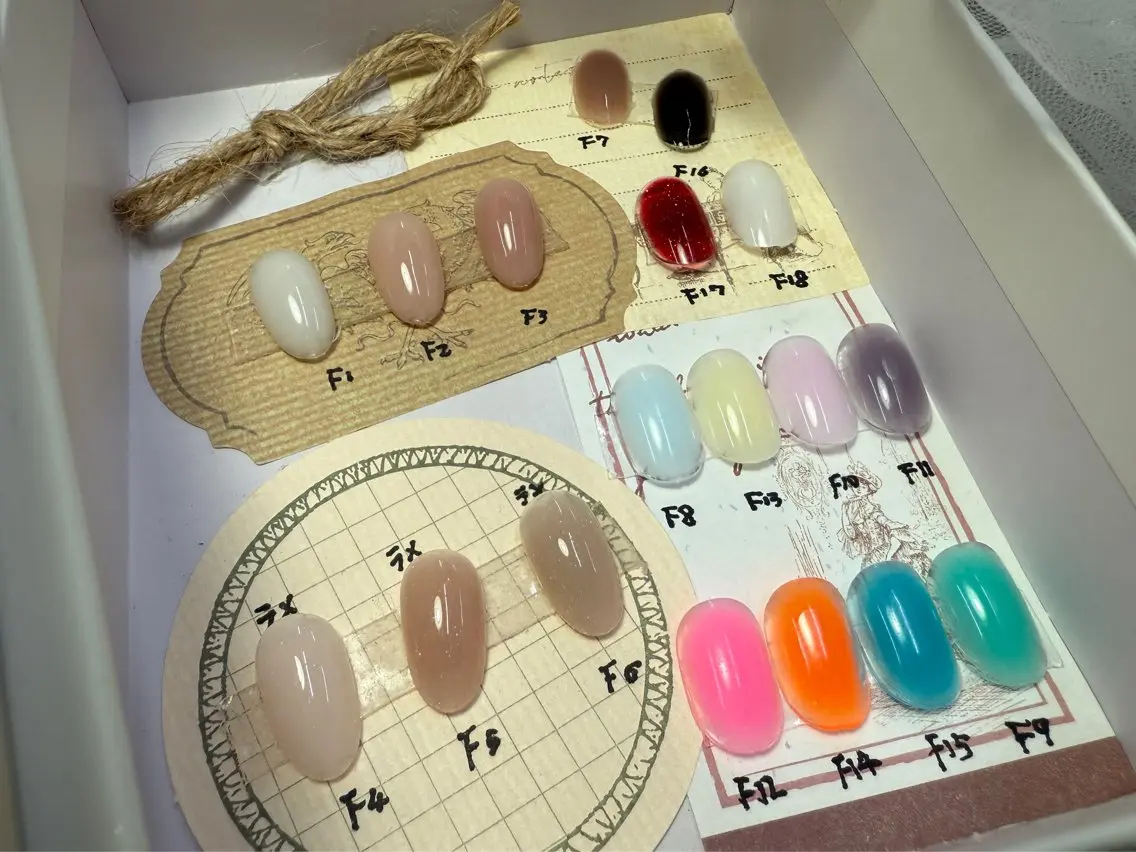 ネイル ハンドネイル ToliyDeliy Nail Salonのネイルデザイン