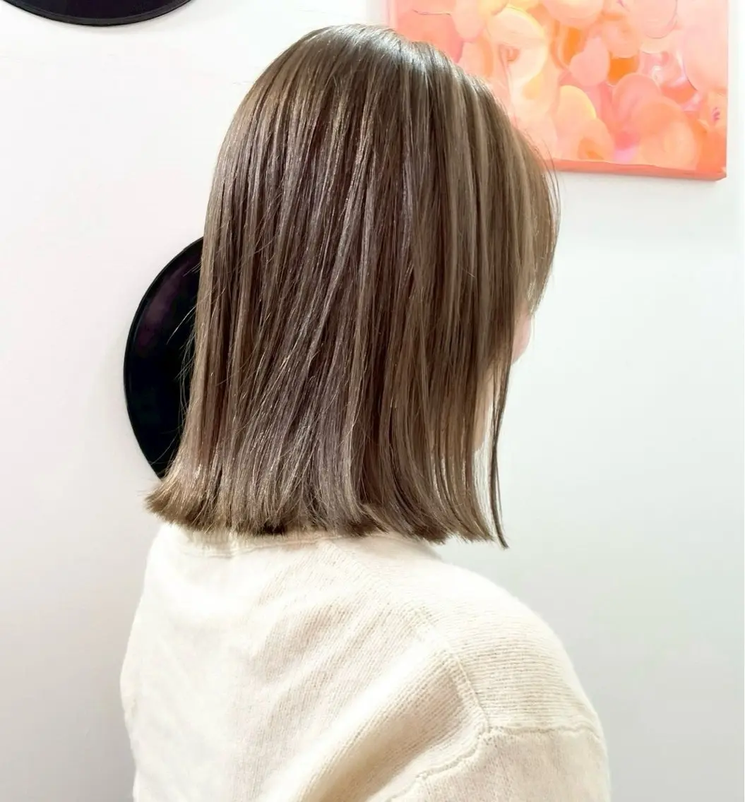 ミディアム カット ヘアカラー 💖saki /ハイトーン💖のヘアスタイル