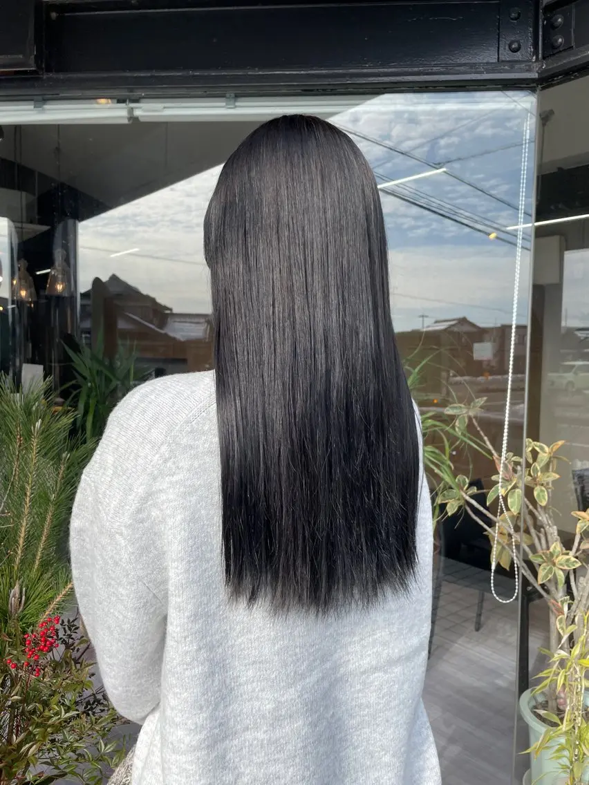 ロング カラー 透明感カラー ラベンダーカラー マキノ キョウカのヘアスタイル