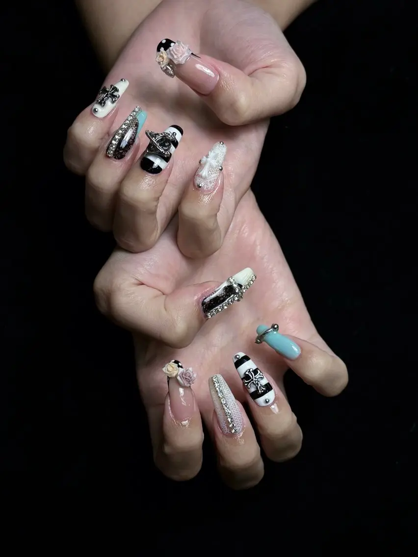 ネイル ハンドネイル ongles chicのネイルデザイン