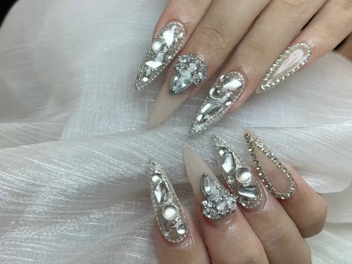 ネイル アートネイル フラワーネイル フットネイル ジェルネイル マグネットネイル babarla Nailのネイルデザイン