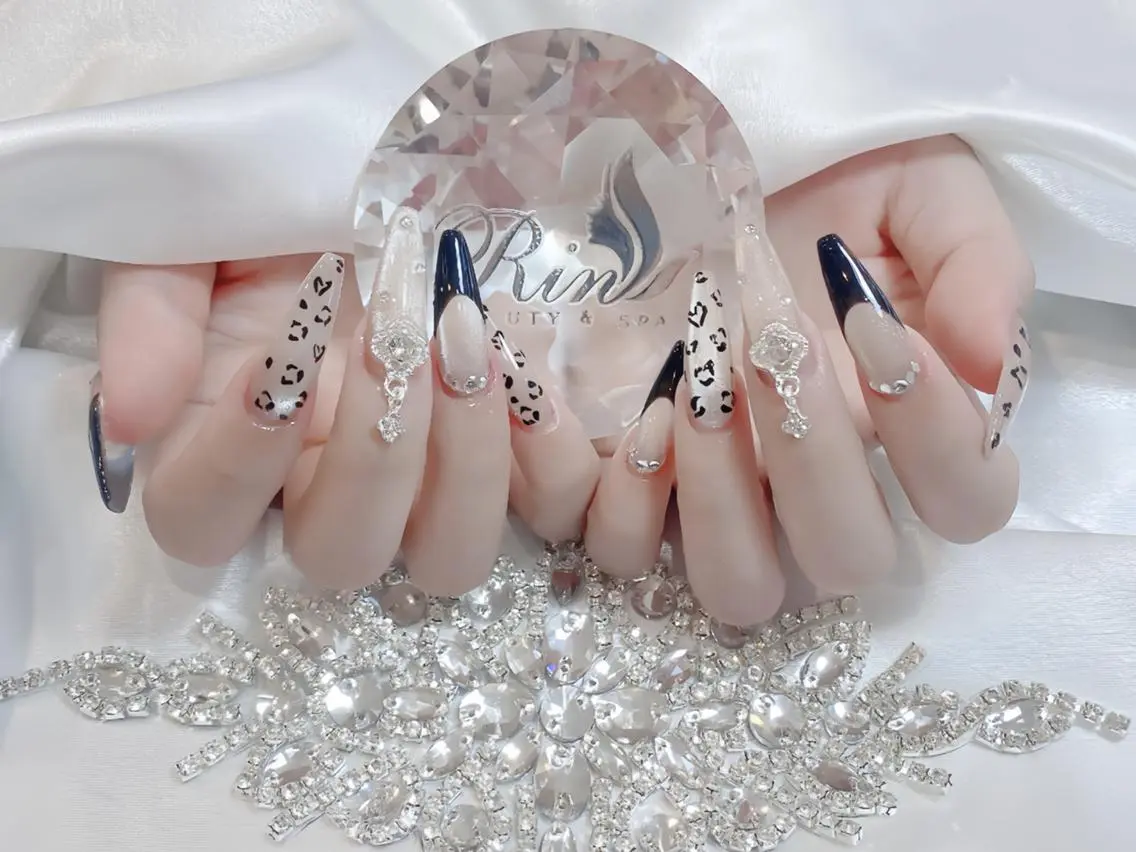 キッズ メンズ ネイル メンズ韓国風 オーロラネイル チークネイル 桜ネイル クリアネイル ハンドネイル Rin Nail Shinokuboのネイルデザイン