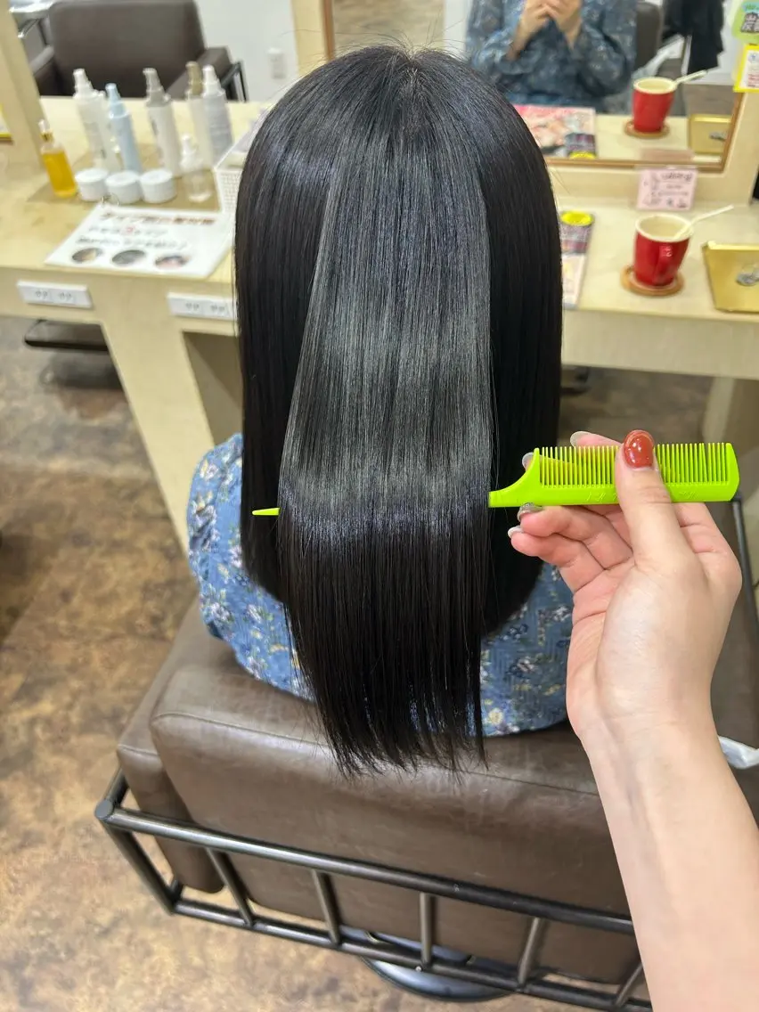毛先カット➕髪質改善ストレートの写真