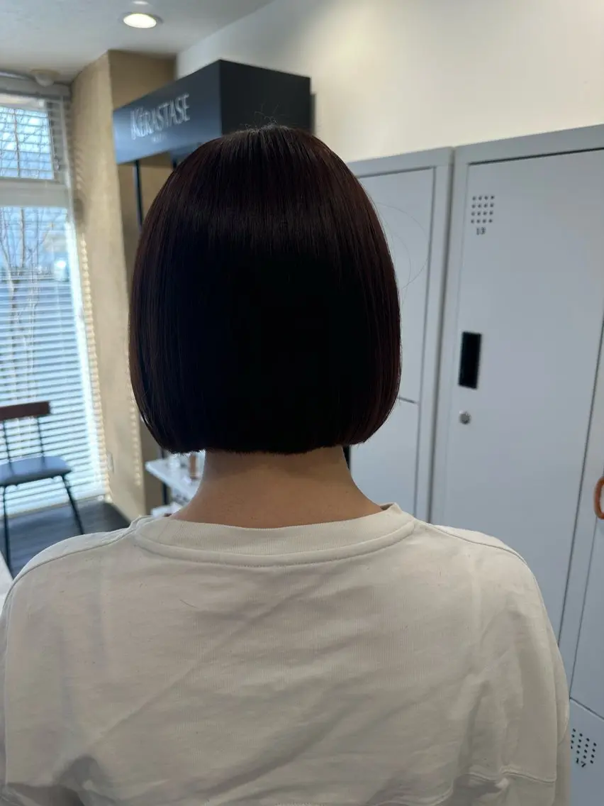 ショート ボブ GRANDEUR 奥澤のヘアスタイル