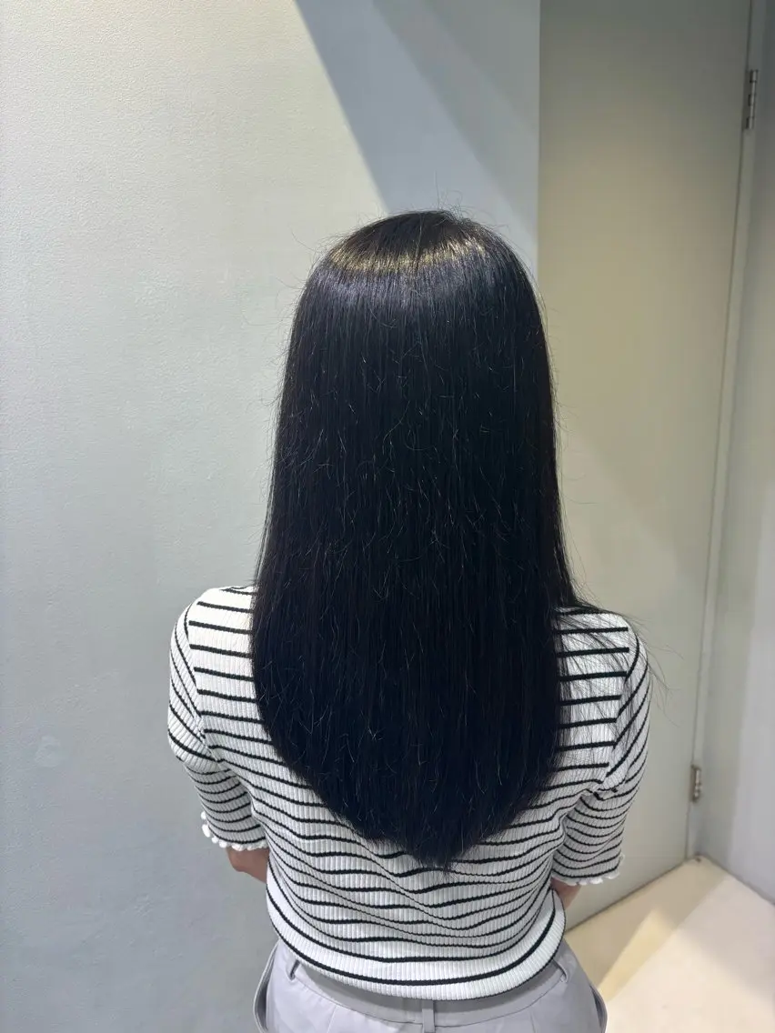 ロング 油井 緋織のヘアスタイル