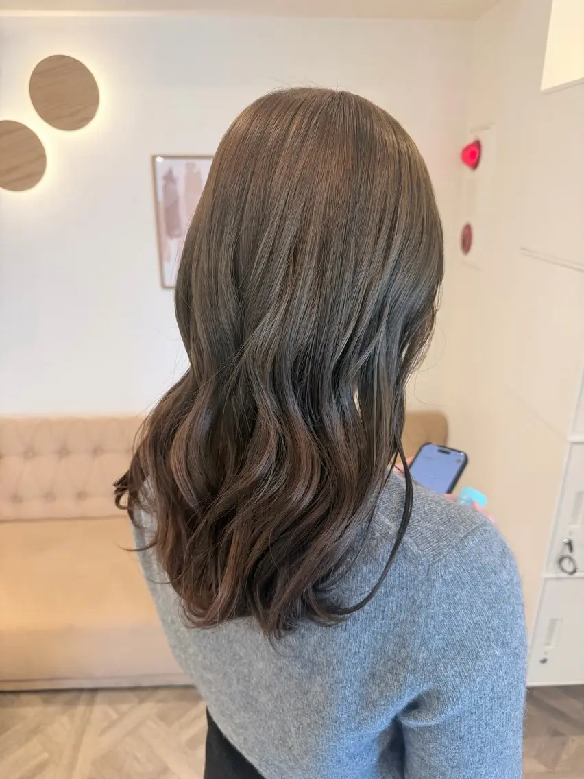 ロング カット ヘアカラー 縮毛矯正 草野ゆずき⌇縮毛矯正 ⌇Wカラー⌇レイヤーのヘアスタイル