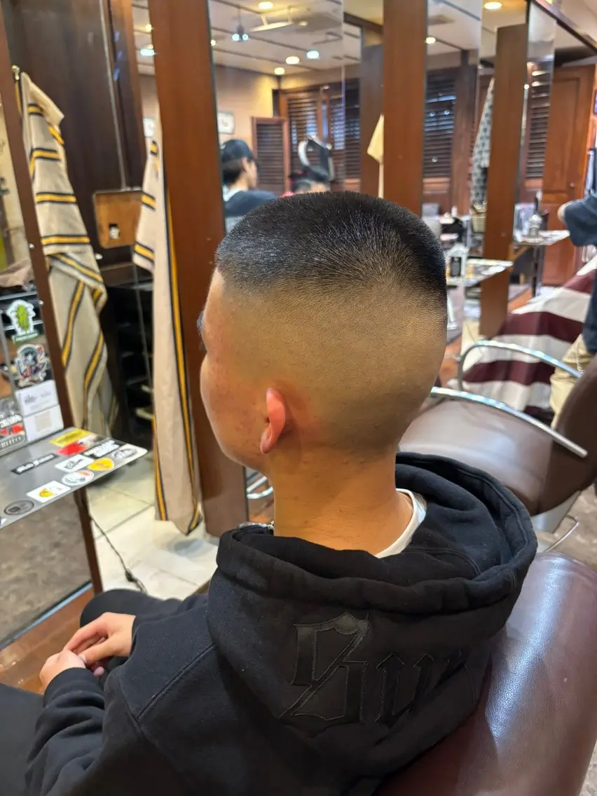 ショート メンズ フェードカット 💈LGC💈 SANAのヘアスタイル
