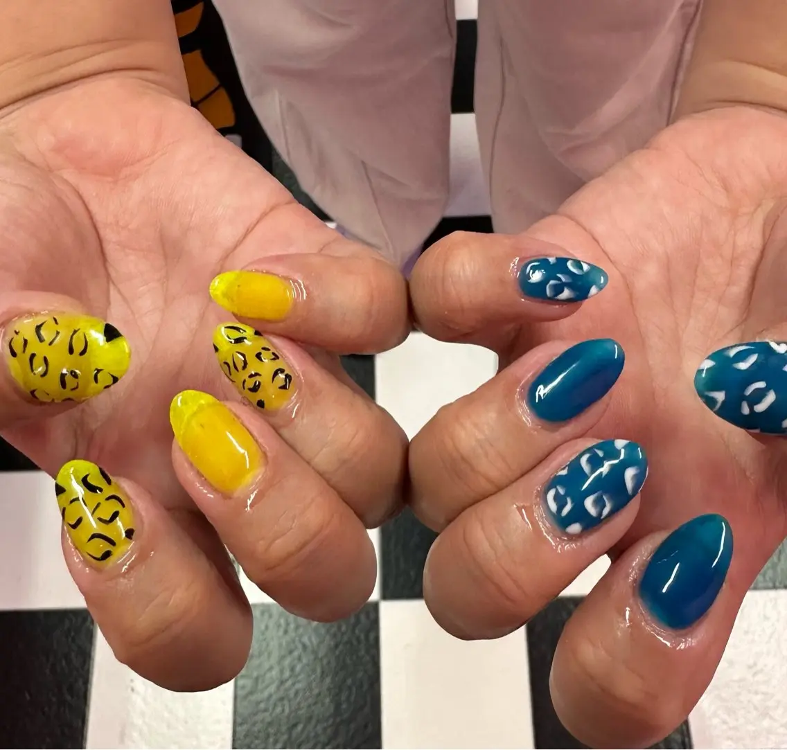 持ち込みデザイン✨アート2〜4本まで(オフ有り)の写真