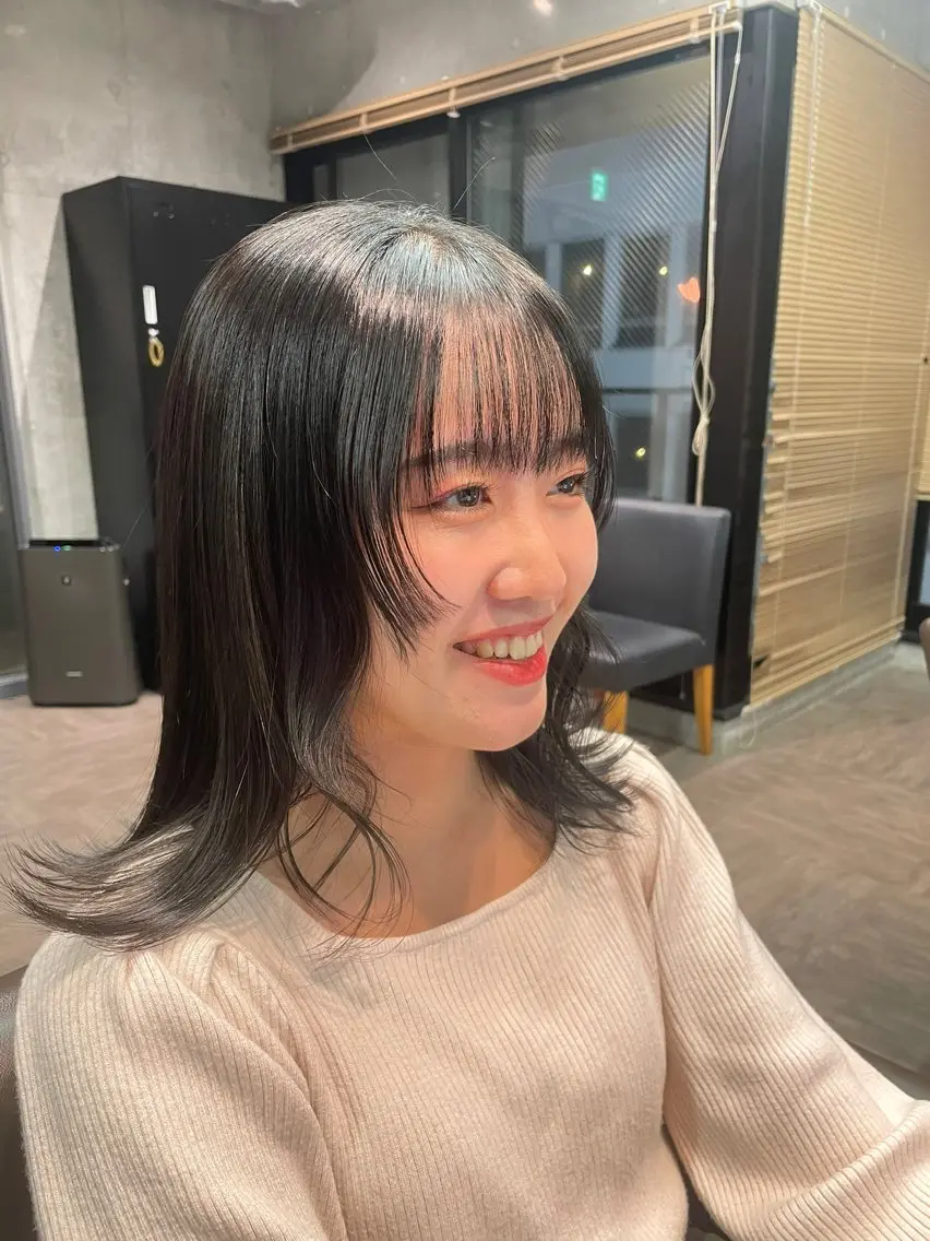 セミロング PANOLA下北沢 中川夢菜のヘアスタイル