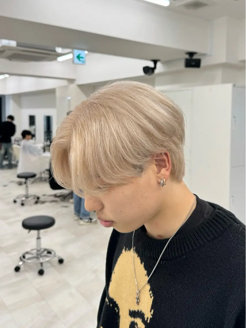 カラー メンズ ✨金沢No.1✨ カット最安値‼️のヘアスタイル