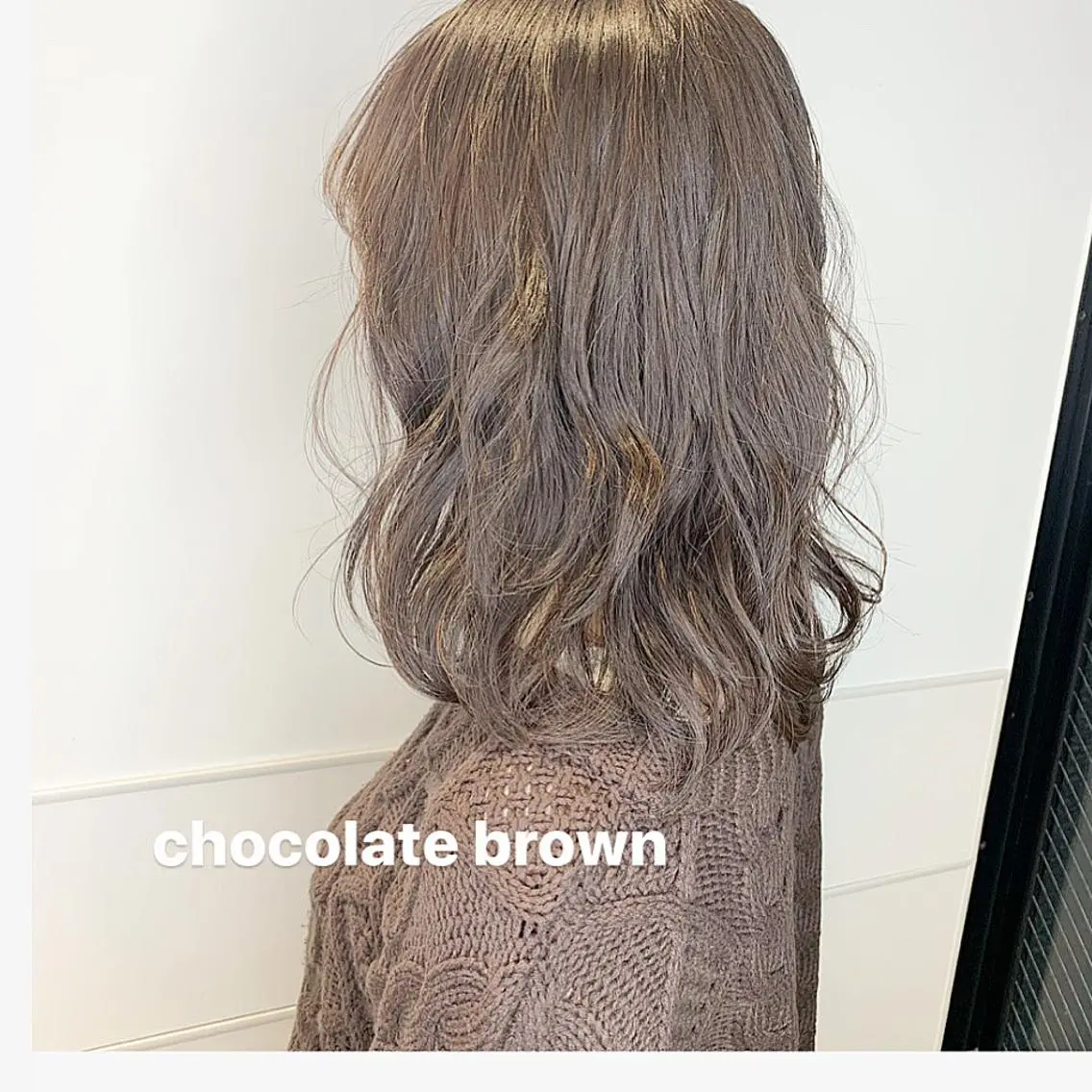 セミロング カラー Amelie yunのヘアスタイル