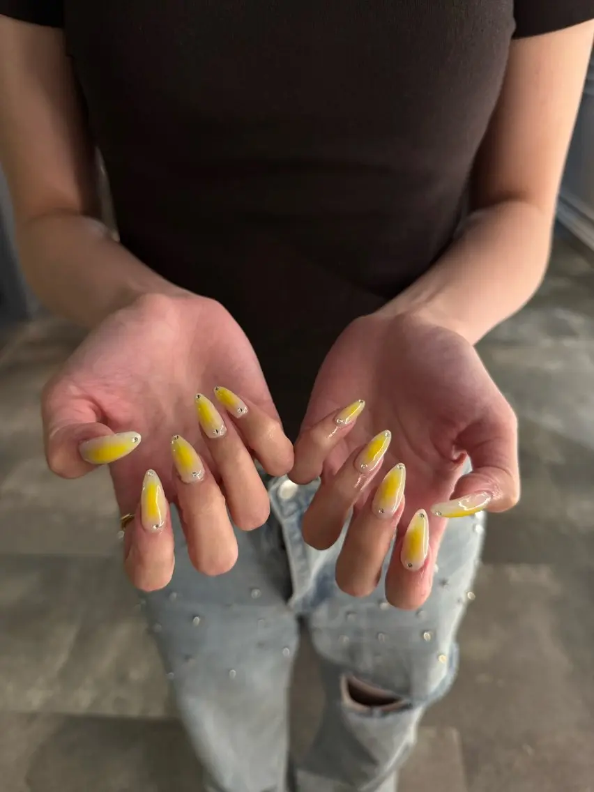 ネイル yotsuha 🍀のネイルデザイン