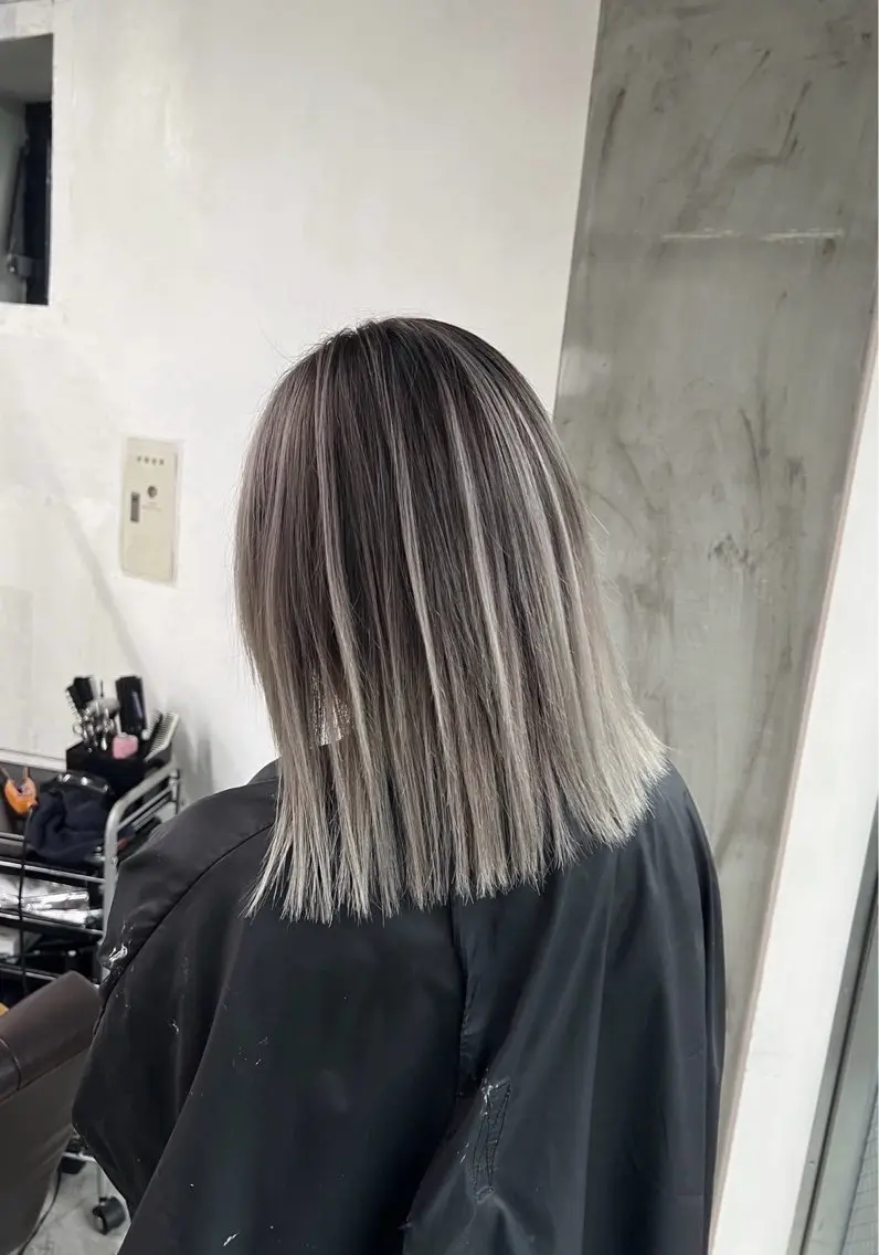 ミディアム カラー バレイヤージュ レイヤーカット 指名数No.1 /NAOYAのヘアスタイル